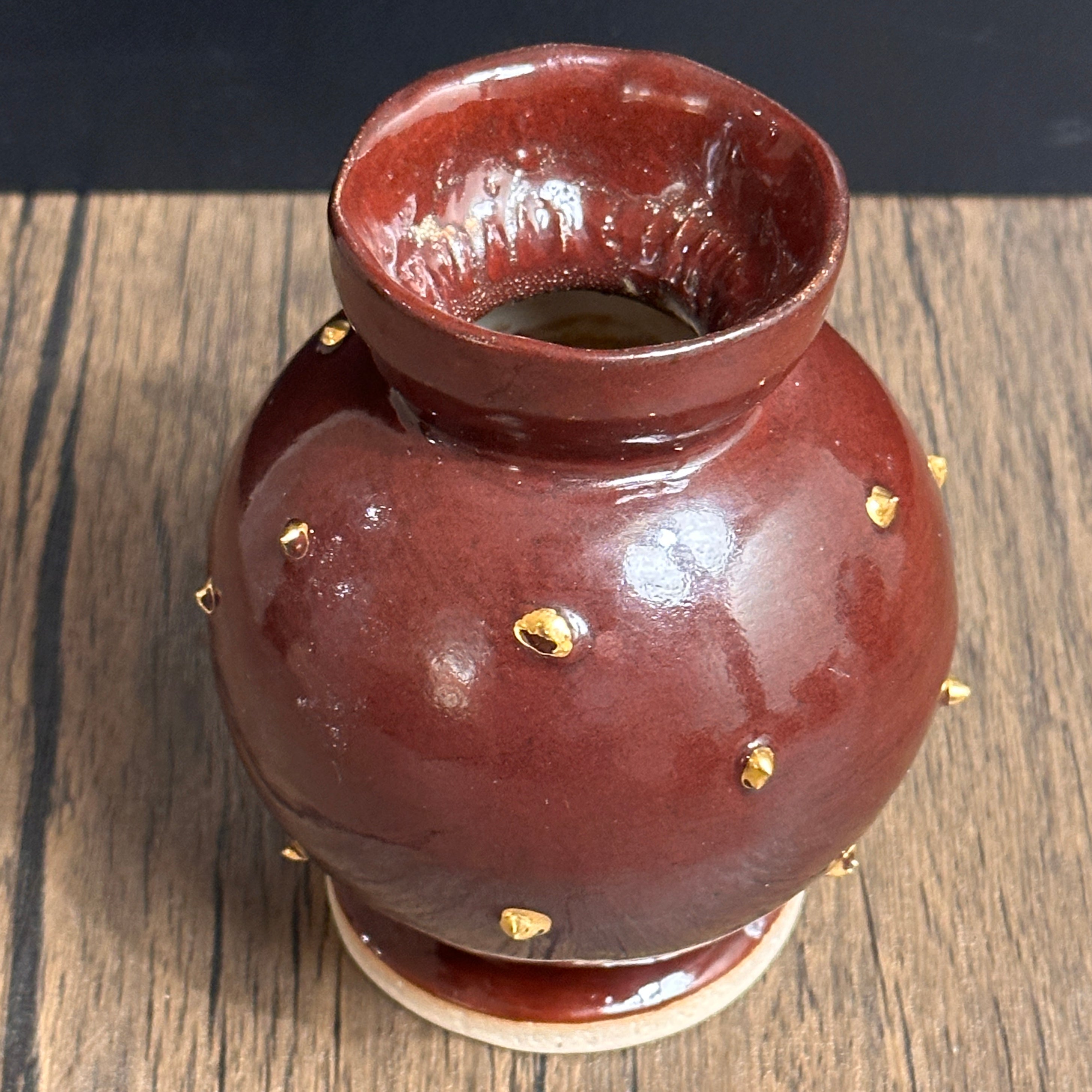 Hobnail Vase with Gold