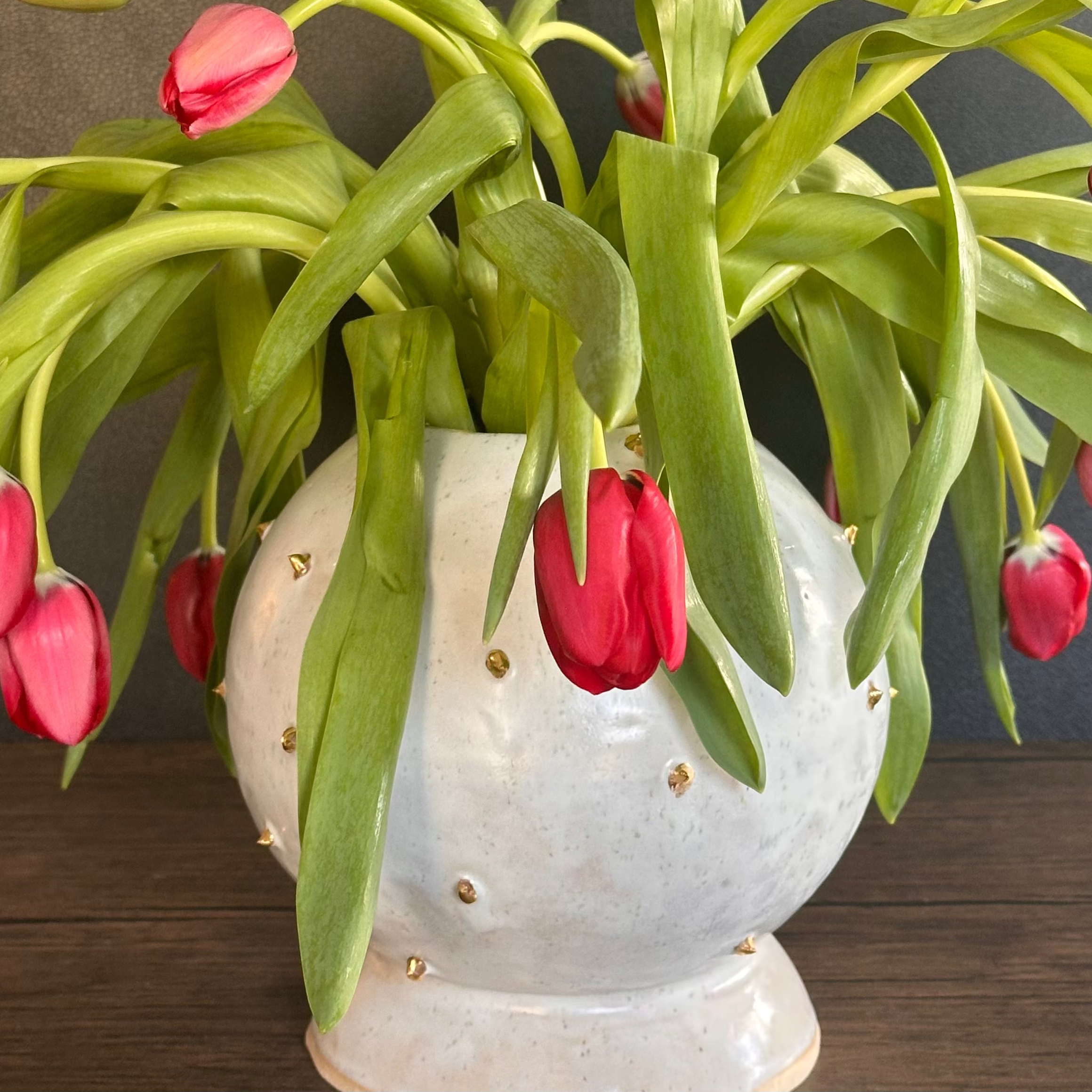Round Hobnail Vase